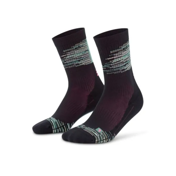 CEP Socks | Running Socks^Paris Vibes 80's Mid Cut Sock Black