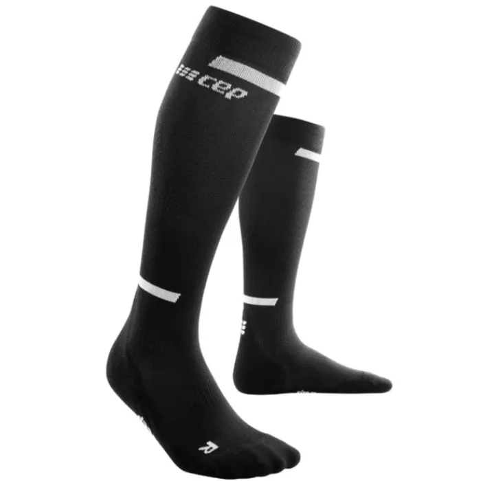 CEP Socks | Running Socks^The Run Socks Tall V4 Black