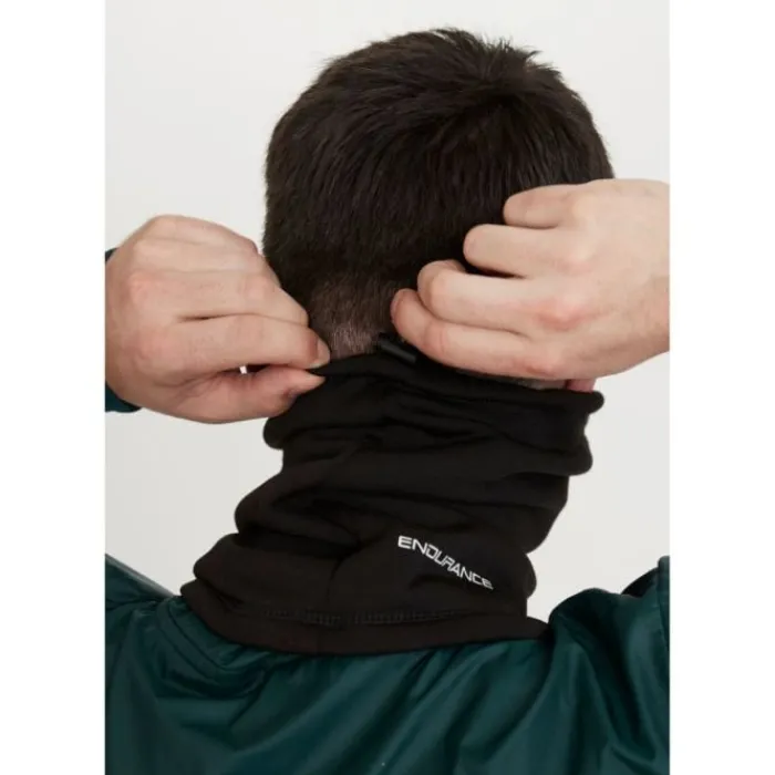 Endurance Miscellaneous | Miscellaneous^Mathis Nech Gaiter Black